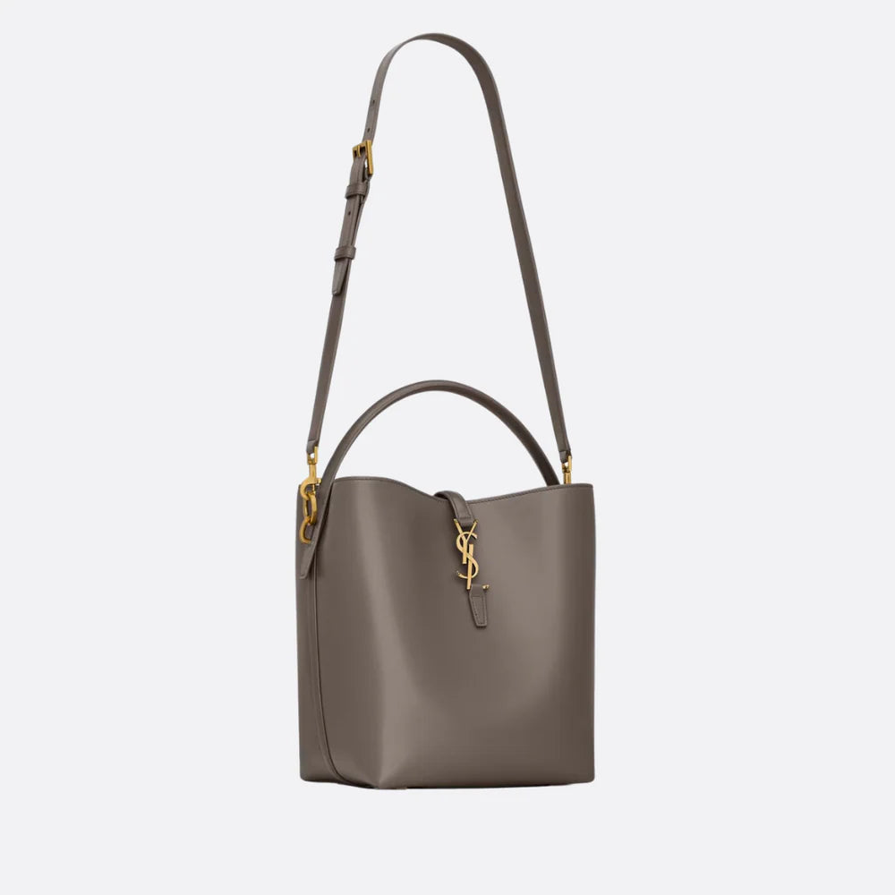 LYRA LE 37 BUCKET BAG