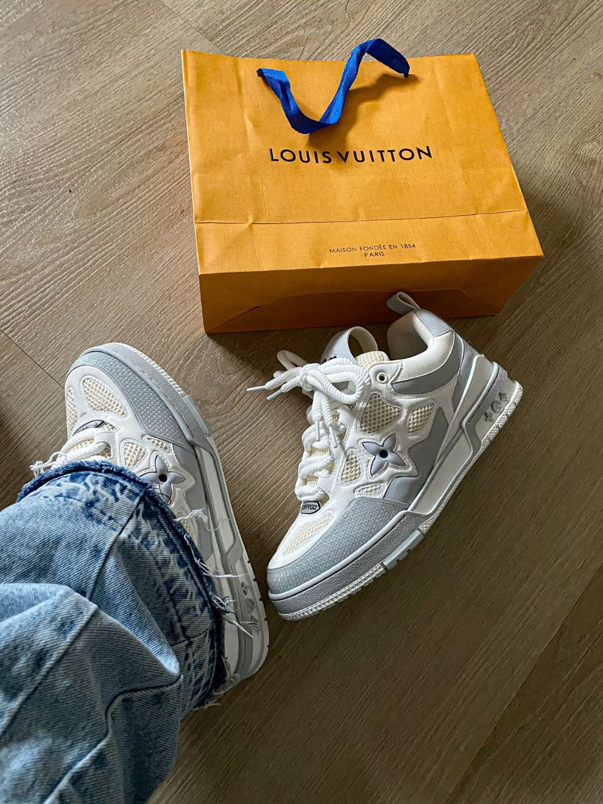 Lyra - Designer Sneaker