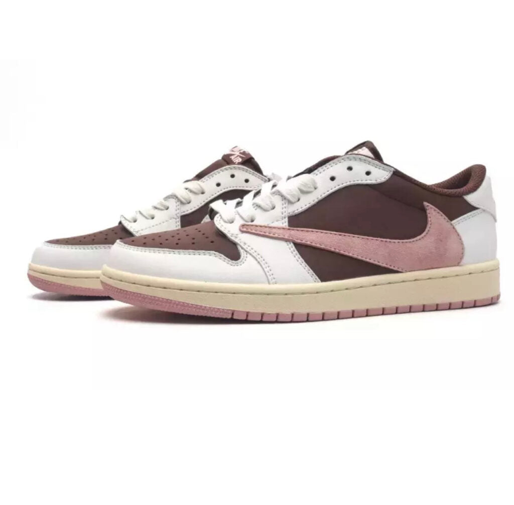 Lyra - Dark Pony Sneaker