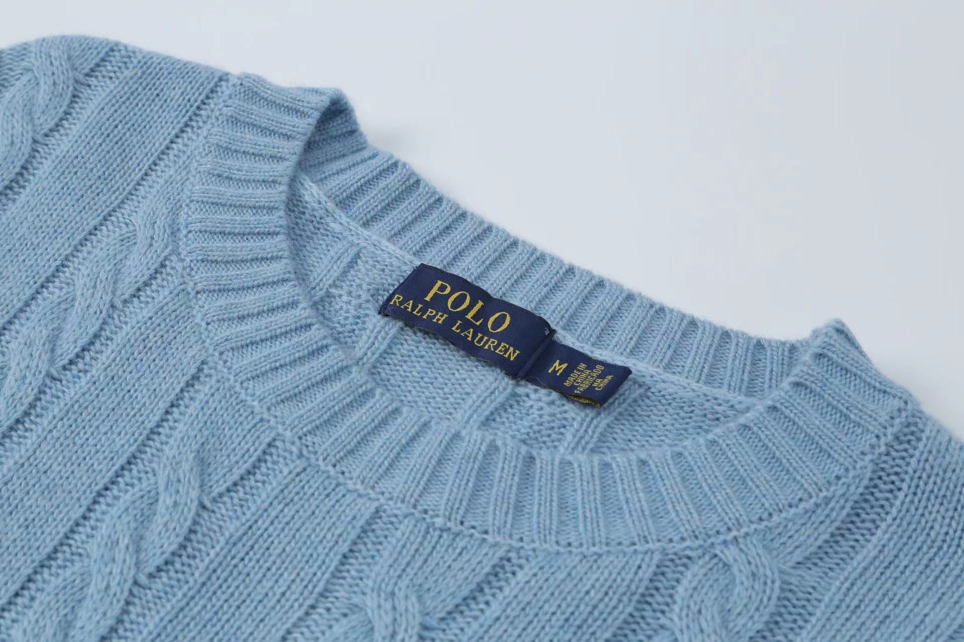 Lyra - Stylischer Strickpullover